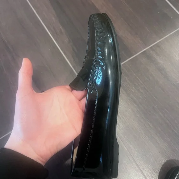Tod's Women's Black Loafers